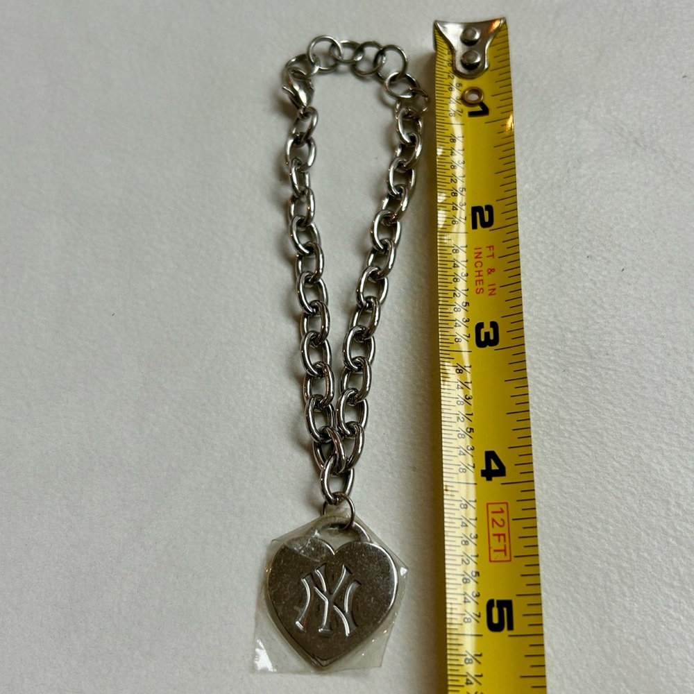New York Yankees heart charm bracelet - Picture 4 of 4